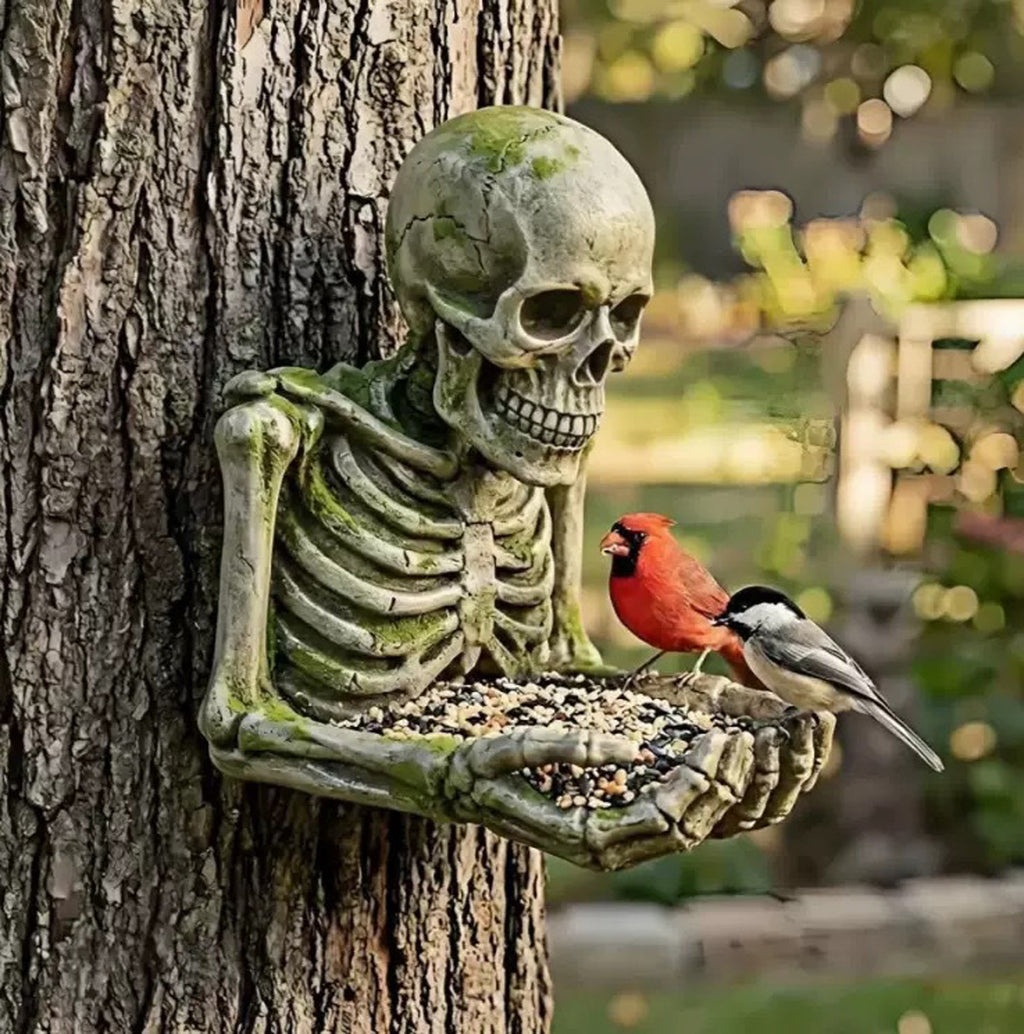 Outdoor Bird Foraging Feeder